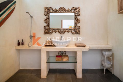 3 bedrooms Villa in Kerobokan, Badung, Indonesia No. 11812 30
