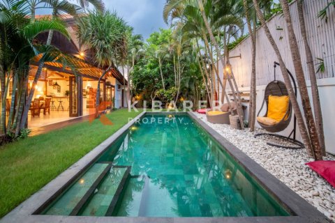 3 bedrooms Villa in Kerobokan, Badung, Indonesia No. 11812 2