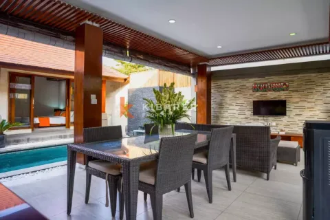 2 bedrooms Villa in Tibubeneng, Badung, Indonesia No. 12403 3