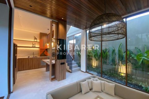 3 bedrooms Villa in Canggu, Badung, Indonesia No. 11840 4