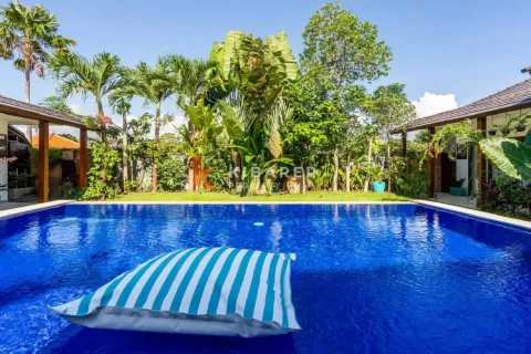4 bedrooms Villa in Kerobokan, Badung, Indonesia No. 11835 27
