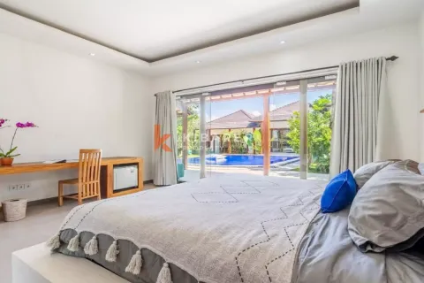 4 bedrooms Villa in Kerobokan, Badung, Indonesia No. 11835 17
