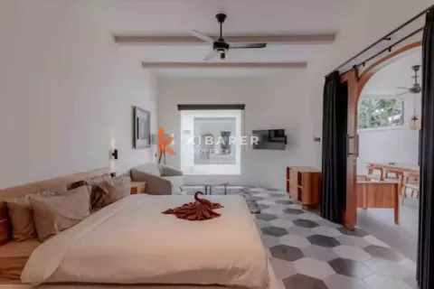 3 bedrooms Villa in Canggu, Badung, Indonesia No. 11839 5