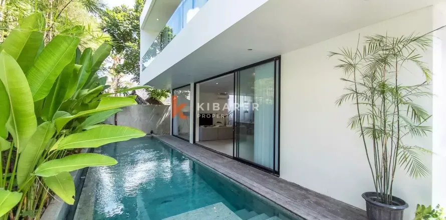 3 bedrooms Villa in Badung, Indonesia No. 11837
