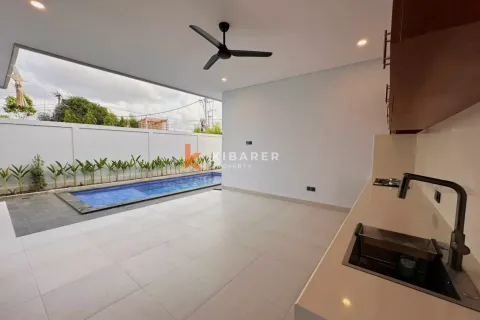3 bedrooms Villa in Badung, Indonesia No. 12249 6