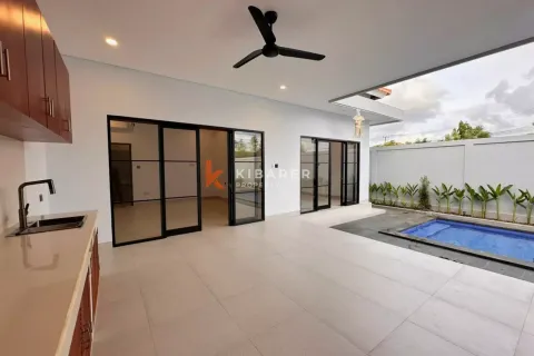 3 bedrooms Villa in Badung, Indonesia No. 12249 3