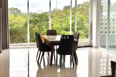 3 bedrooms Villa in Ungasan, Badung, Indonesia No. 12698 4