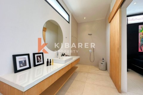 3 bedrooms Villa in Canggu, Badung, Indonesia No. 12696 10