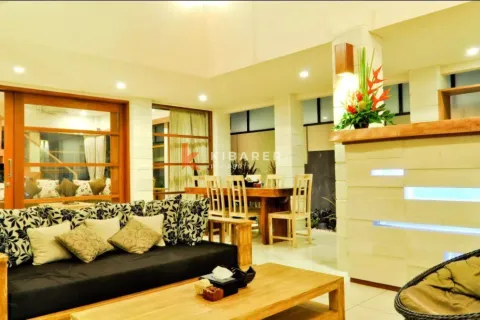 3 bedrooms Villa in Seminyak, Badung, Indonesia No. 12699 2