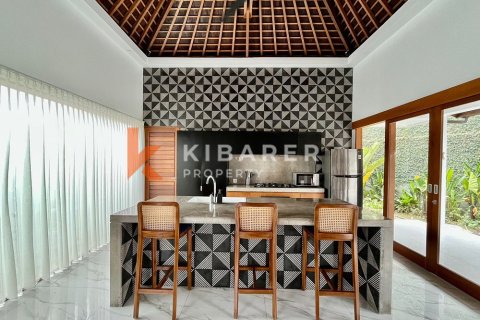4 bedrooms Villa in Canggu, Badung, Indonesia No. 12590 4