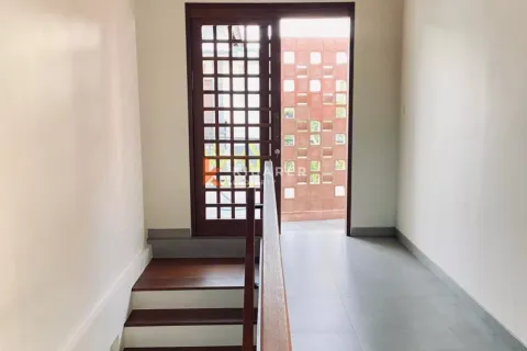 3 bedrooms Villa in Kerobokan, Badung, Indonesia No. 12629 10