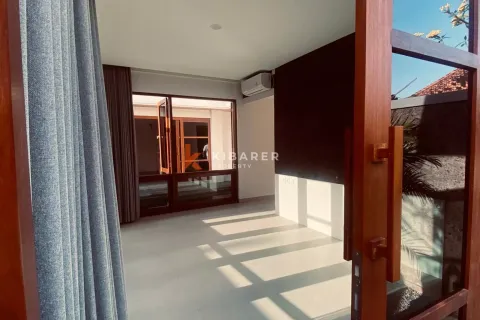 3 bedrooms Villa in Kerobokan, Badung, Indonesia No. 12629 5