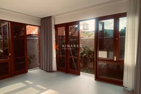 3 bedrooms Villa in Kerobokan, Badung, Indonesia No. 12629 4