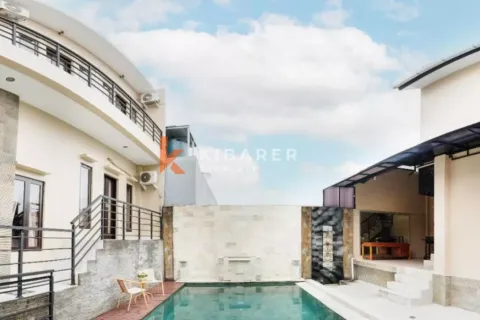 5 bedrooms Villa in Jimbaran, Badung, Indonesia No. 12682