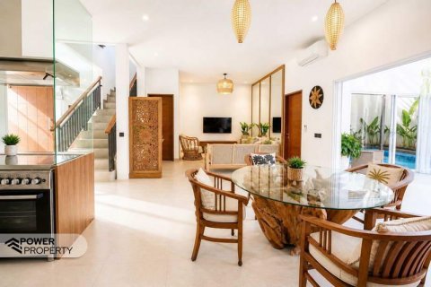 Вилла с 3 спальнями в Seminyak, Бадунг, Индонезия № 13604