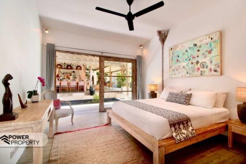 Вилла с 4 спальнями в Canggu, Бадунг, Индонезия № 13609 3