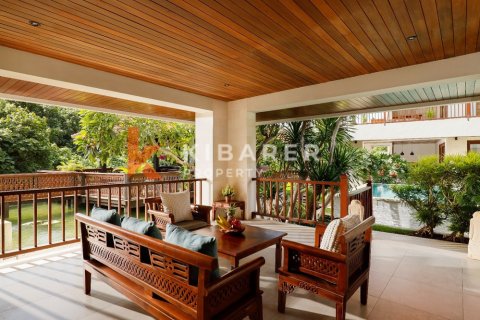 6 bedrooms Villa in Canggu, Badung, Indonesia No. 12664 17