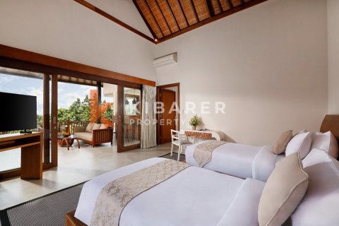 6 bedrooms Villa in Canggu, Badung, Indonesia No. 12664 20