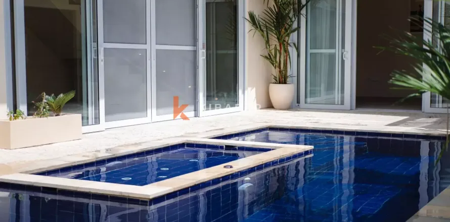 3 bedrooms Villa in Kerobokan, Badung, Indonesia No. 12666