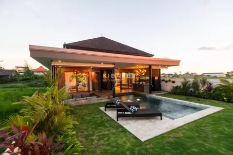 2 bedrooms Villa in Canggu, Badung, Indonesia No. 12663 3
