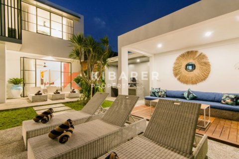 4 bedrooms Villa in Tibubeneng, Badung, Indonesia No. 12831 17