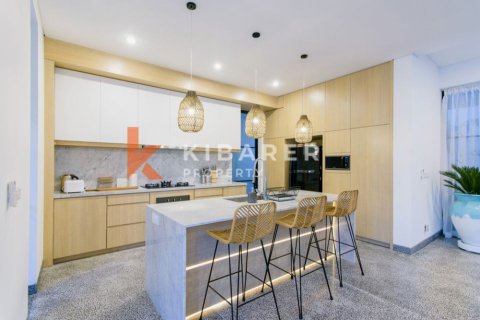 4 bedrooms Villa in Tibubeneng, Badung, Indonesia No. 12831 13