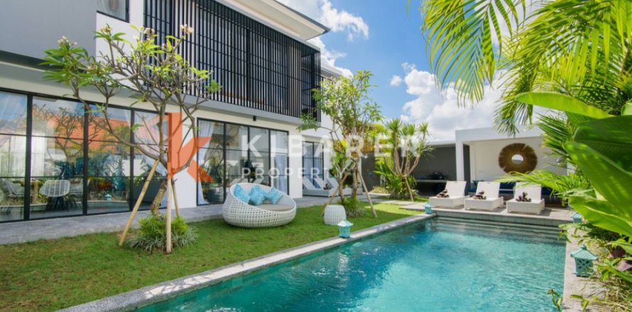 4 bedrooms Villa in Tibubeneng, Badung, Indonesia No. 12831