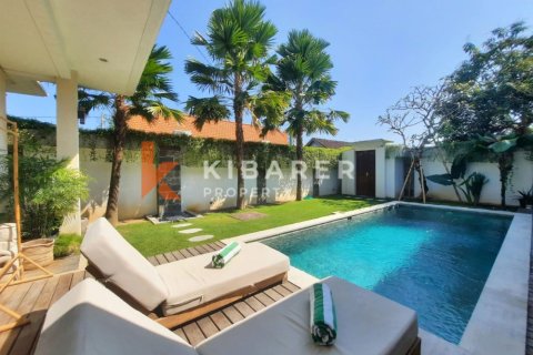 3 bedrooms Villa in Tibubeneng, Badung, Indonesia No. 12833 2