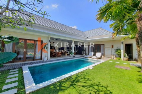 3 bedrooms Villa in Tibubeneng, Badung, Indonesia No. 12833