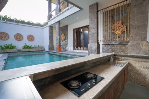 6 bedrooms Villa in Kerobokan, Badung, Indonesia No. 12832 3