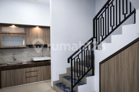 3 bedrooms House in Tangerang City, Indonesia No. 13414 5