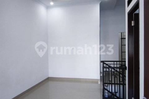 3 bedrooms House in Tangerang City, Indonesia No. 13414 30