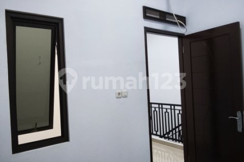3 bedrooms House in Tangerang City, Indonesia No. 13414 17