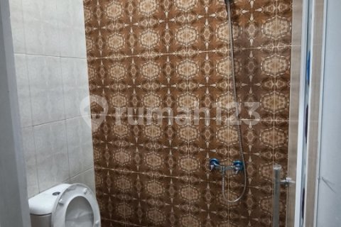 3 bedrooms House in Tangerang City, Indonesia No. 13414 8