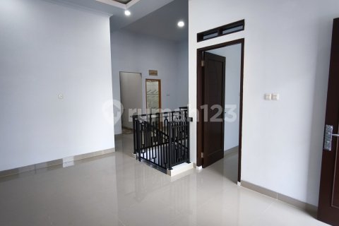 3 bedrooms House in Tangerang City, Indonesia No. 13414 25