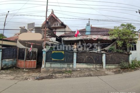 4 bedrooms House in Tangerang, Indonesia No. 13410