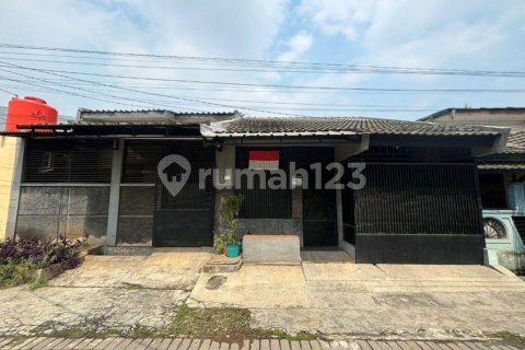 5 bedrooms House in Pasar Kemis, Tangerang, Indonesia No. 13412