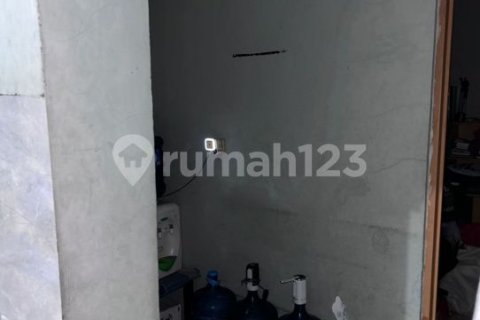 5 bedrooms House in Pasar Kemis, Tangerang, Indonesia No. 13412 15