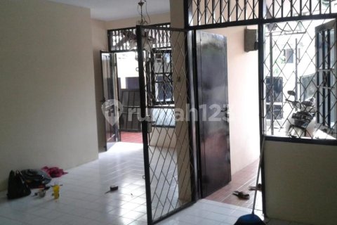 3 bedrooms House in Bekasi City, Indonesia No. 13416 8