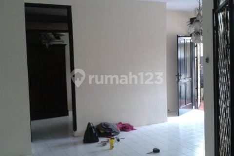 3 bedrooms House in Bekasi City, Indonesia No. 13416 9