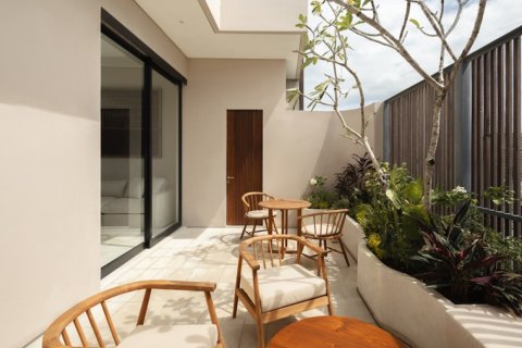 3 bedrooms Villa in Tibubeneng, Badung, Indonesia No. 11238 6