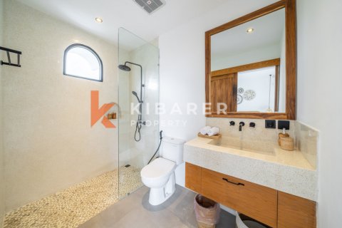 3 bedrooms Villa in Tibubeneng, Badung, Indonesia No. 11849 25