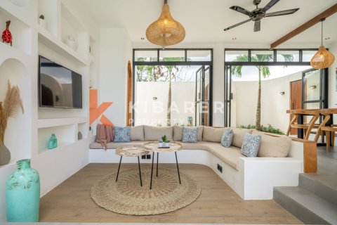 3 bedrooms Villa in Tibubeneng, Badung, Indonesia No. 11849 7