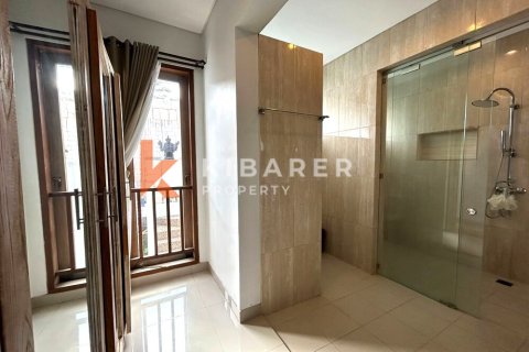 3 bedrooms Villa in Badung, Indonesia No. 11854 17