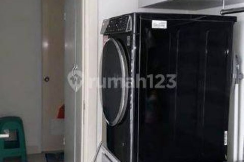 3 bedrooms Apartment in Tangerang, Indonesia No. 8836 12