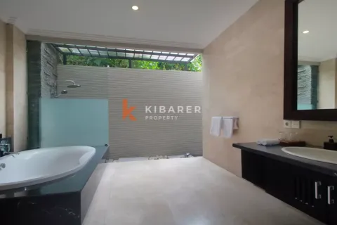 4 bedrooms Villa in Kerobokan, Badung, Indonesia No. 12163 23