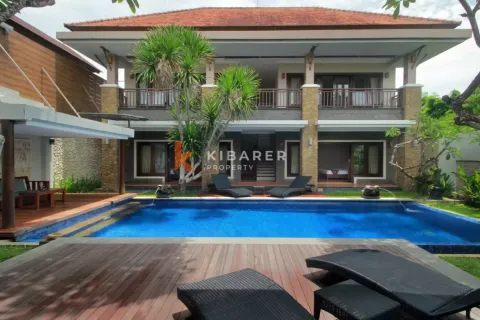 4 bedrooms Villa in Kerobokan, Badung, Indonesia No. 12163 7