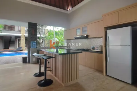 4 bedrooms Villa in Kerobokan, Badung, Indonesia No. 12163 10