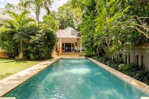 2 bedrooms Villa in Badung, Indonesia No. 12161 9