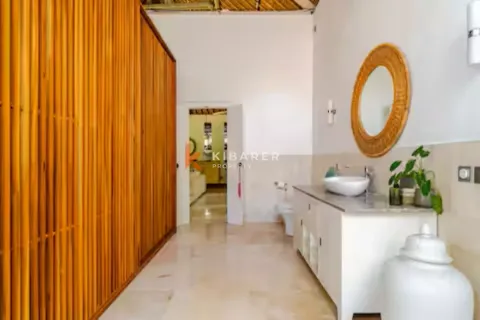 2 bedrooms Villa in Badung, Indonesia No. 12161 13